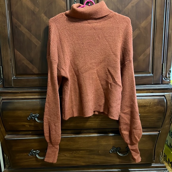 Urban Outfitters Turtleneck Sweater - Picture 1 of 5